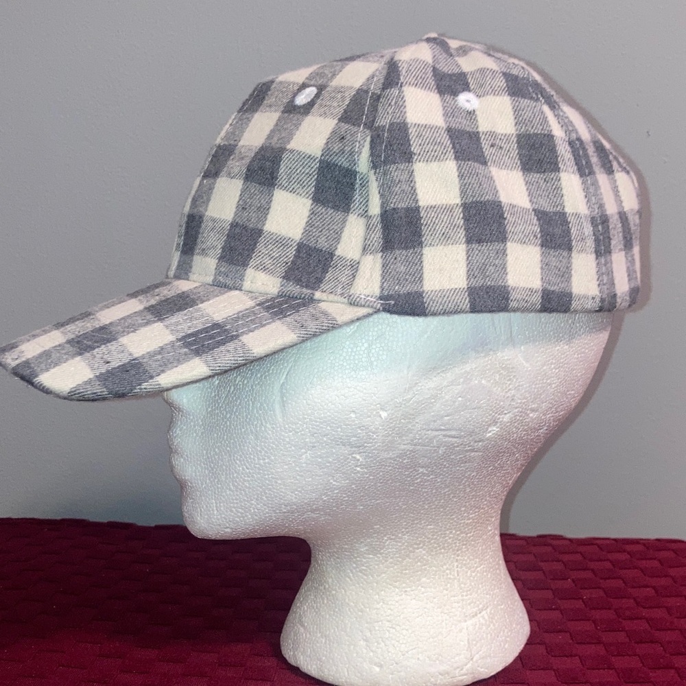 Women’s Cocus Pocus Gray Buffalo Plaid Casual Hat… - image 8
